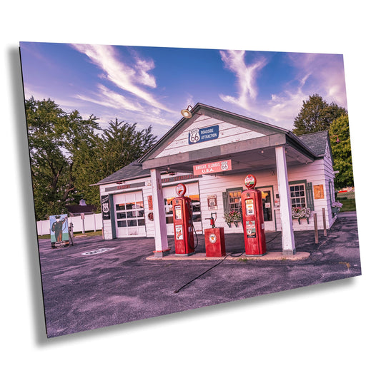 Vintage Texaco Route 66 Gas Station Photo: Retro Wall Art Print for Car Lovers & Man Cave Decor